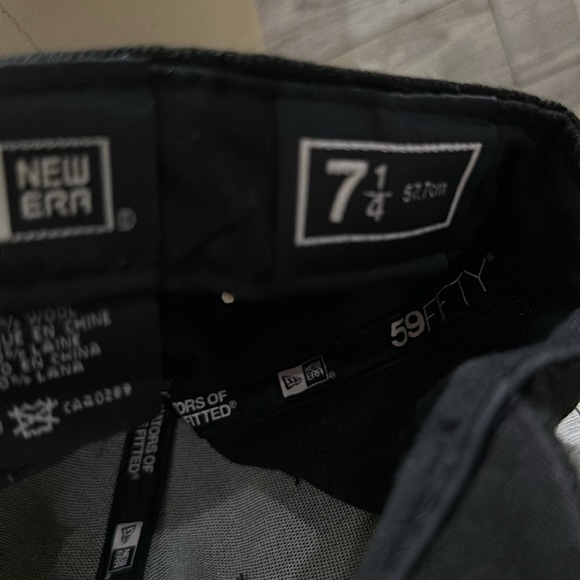 San Diego Padres black fitted baseball cap hat size 7 1/4 - Picture 9 of 9
